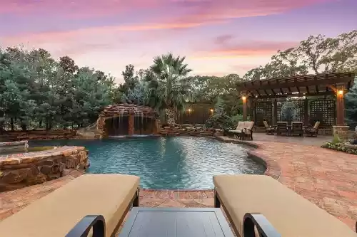 Backyard Swimming Pool