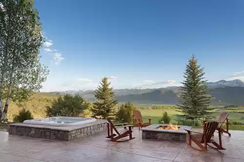 Backyard Fire Pit Ideas