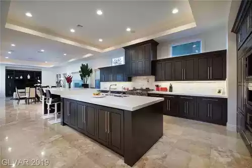 Contemporary Kitchen Design
