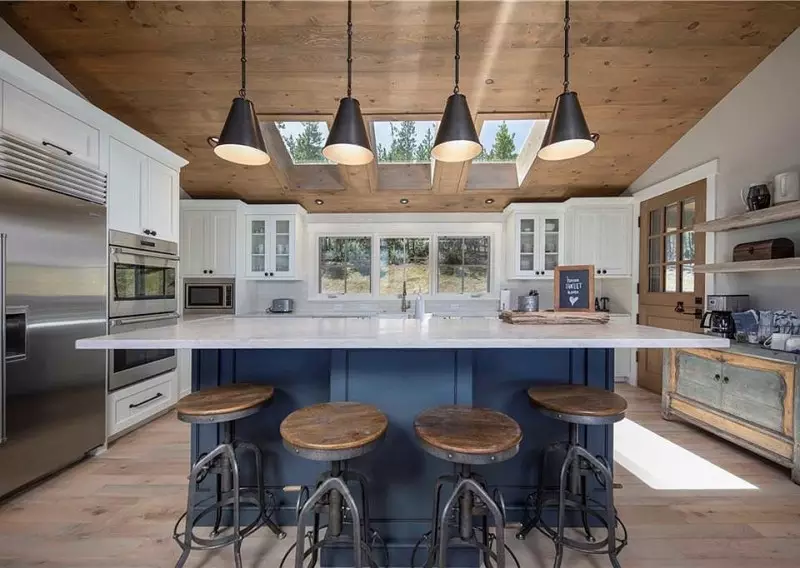 Pictures of Painted Kitchen Cabinets