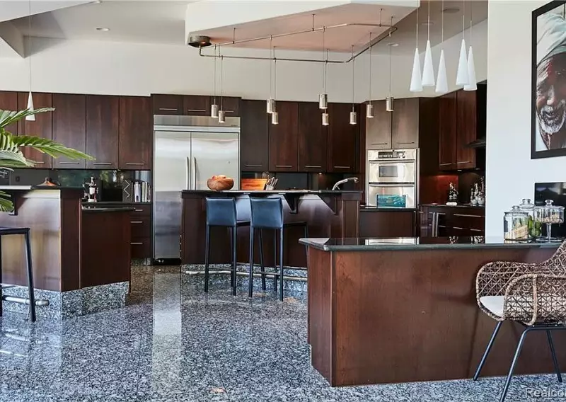 Contemporary Kitchens