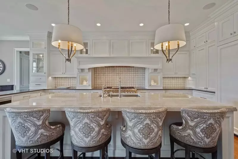Pictures of Kitchen Islands