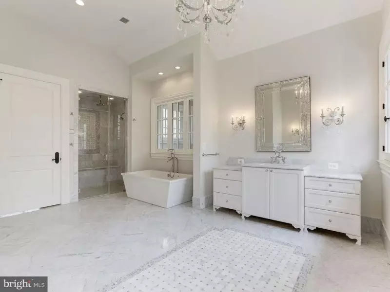 Simple Bathroom Design