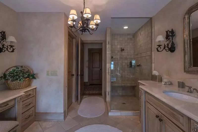 Traditional Bathroom Remodel Ideas