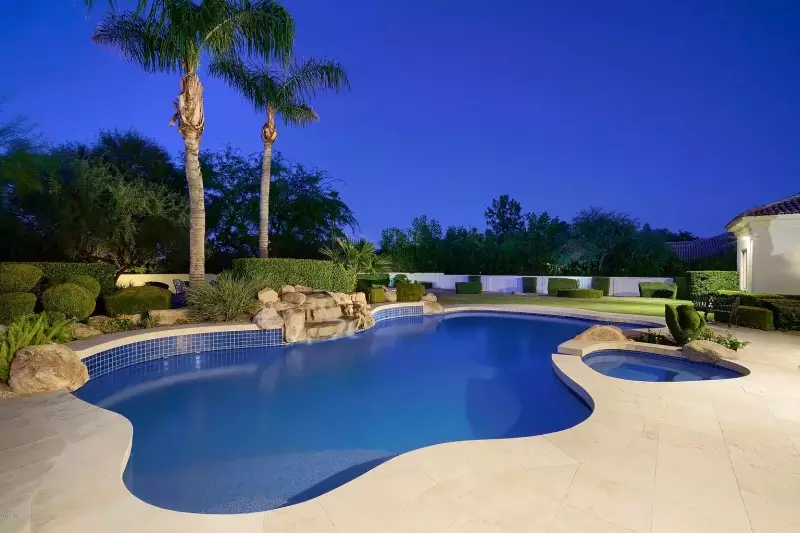 Pool Landscaping Ideas