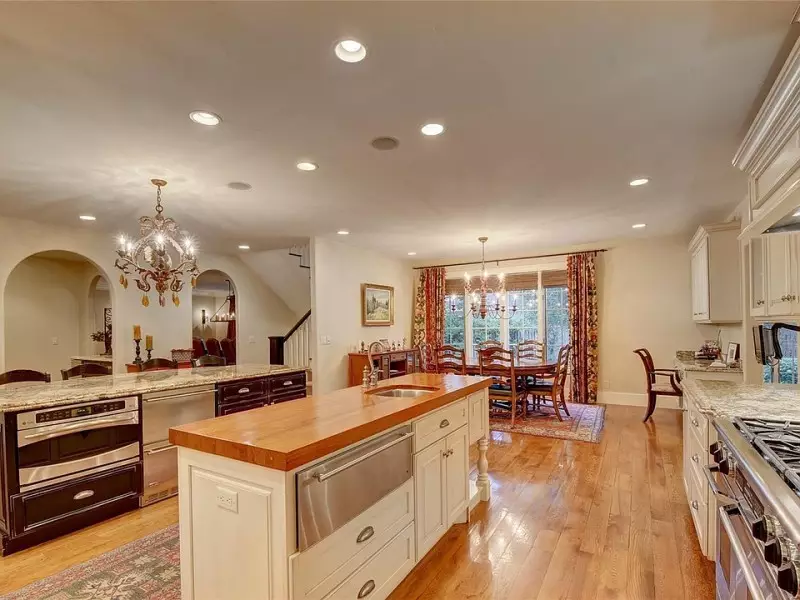 Small Butcher Block Island