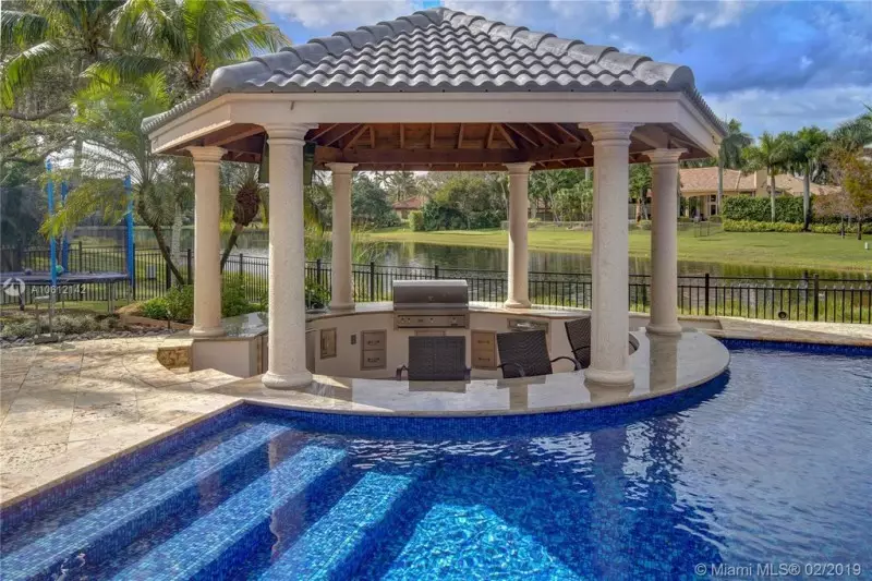 Gazebo Swimming Pool