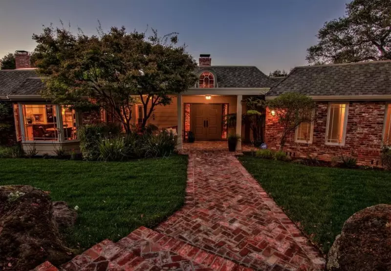 Front Yard Design Ideas