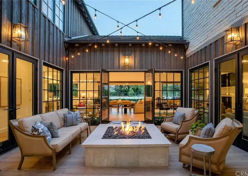 Outdoor Fire Pit Ideas