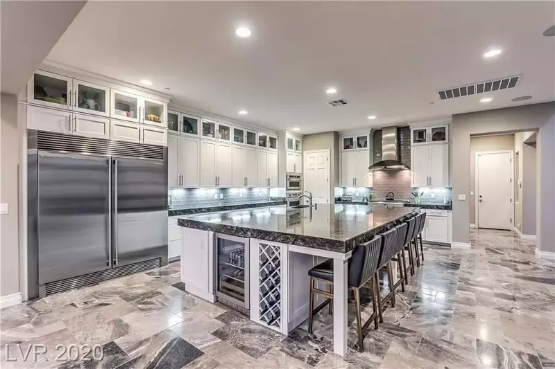 White Kitchen Ideas