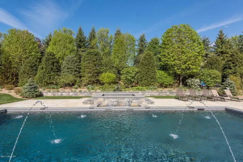 Pool Landscaping Ideas