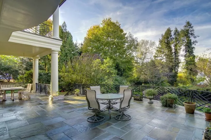 Stone Patio Pavers