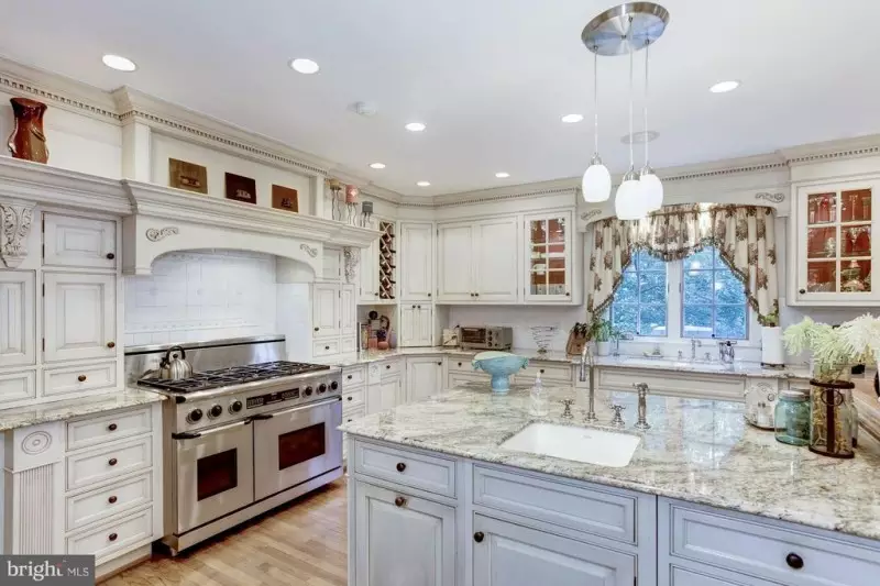 Country Kitchen Ideas