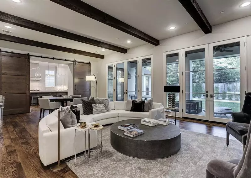 Colors that Go with Gray