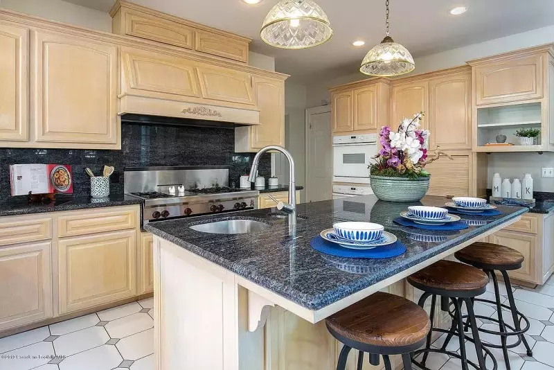 Traditional Kitchen Remodel on a Budget