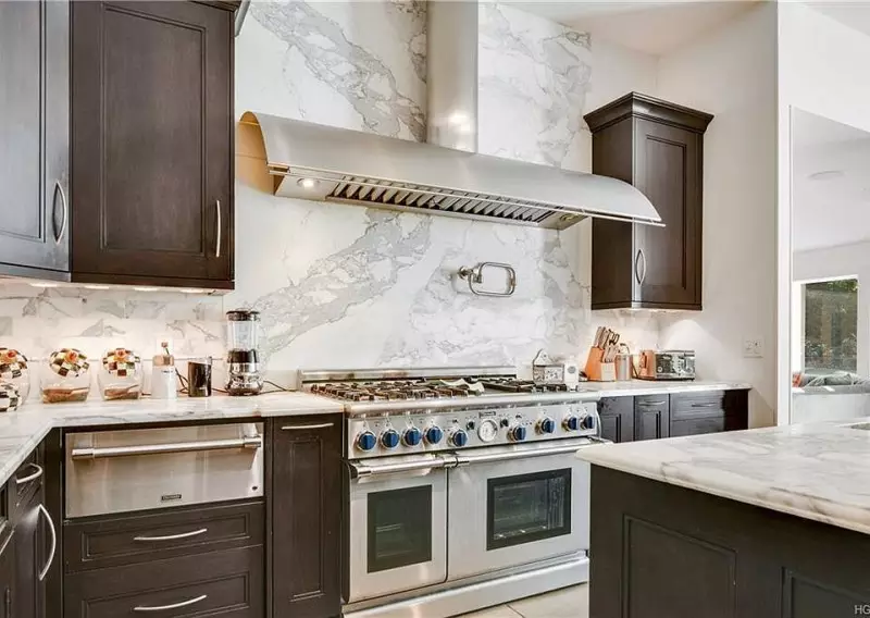 Kitchen Backsplash Pictures