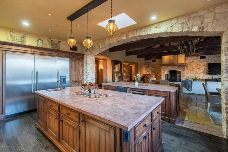 Kitchen Base Cabinets