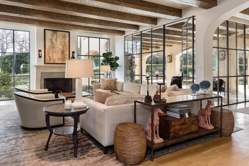 Living Room Decor