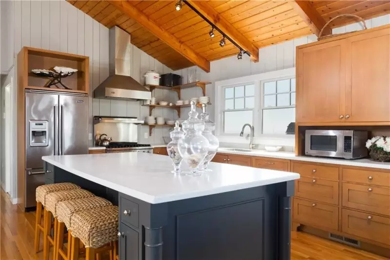 Kitchen Island Designs