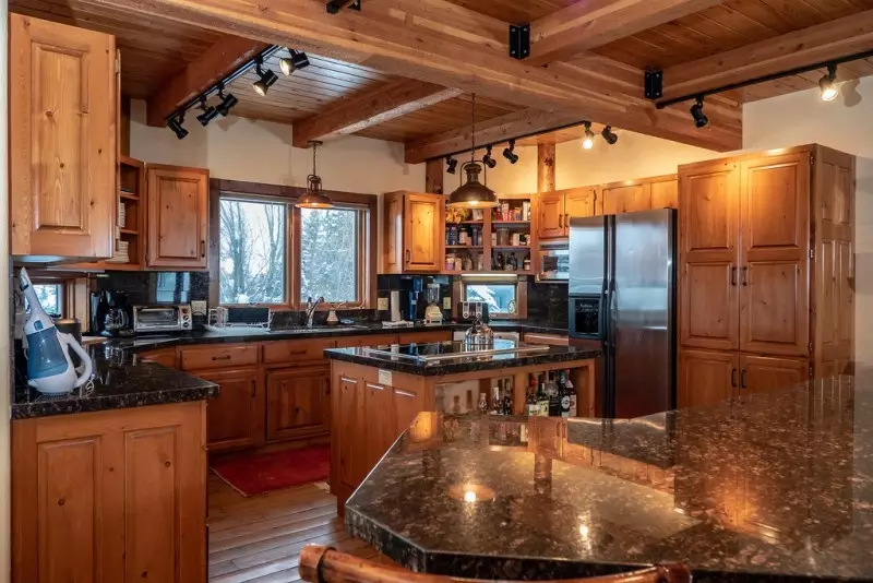 Cabinet Refinishing
