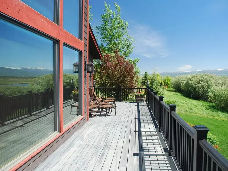 Deck Railing Ideas