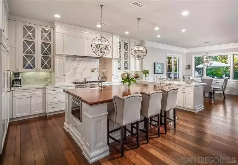 Small Kitchen Makeovers