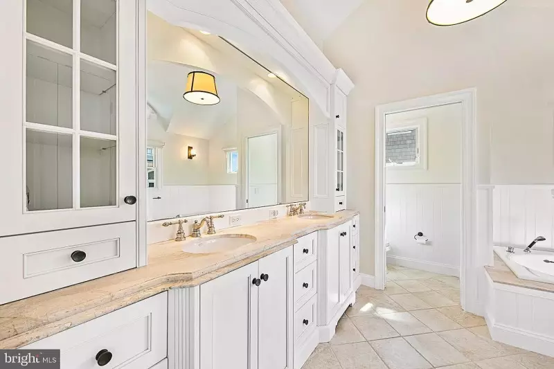 Bathroom Color Schemes