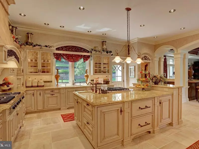 French Country Kitchen