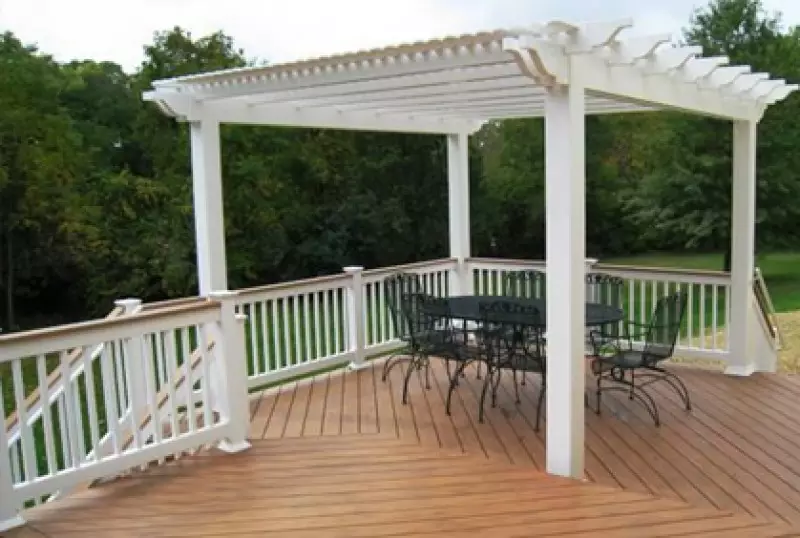 Deck Flooring Options