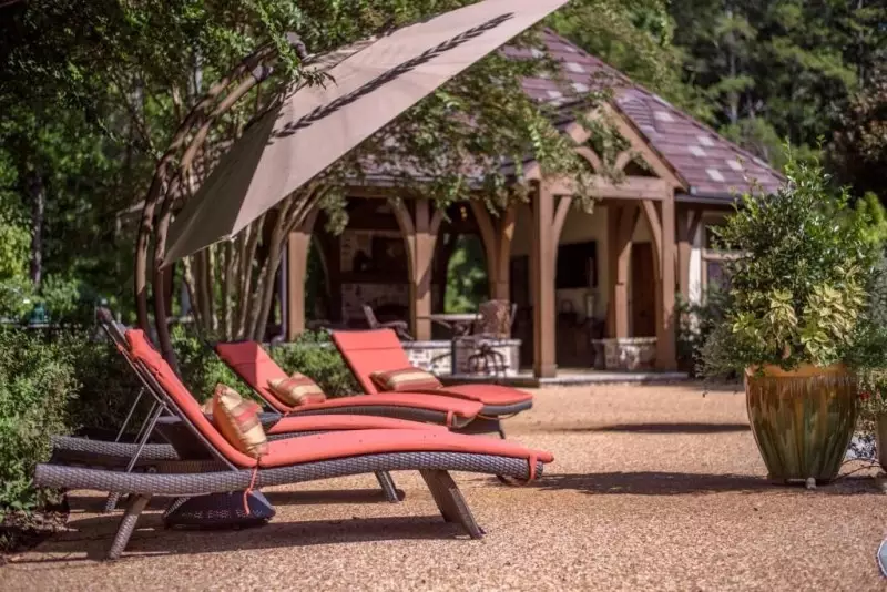 Outdoor Lounge Chairs
