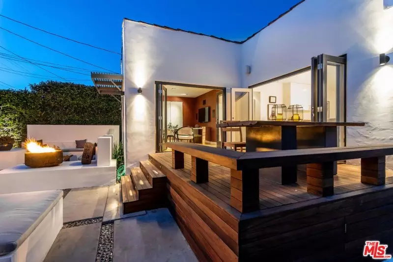 Small Deck Designs