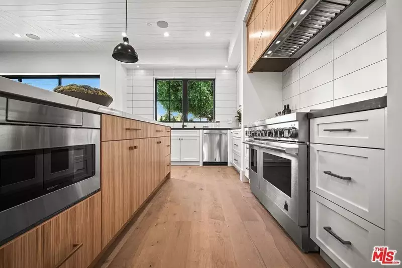 Kitchen Backsplash Tile
