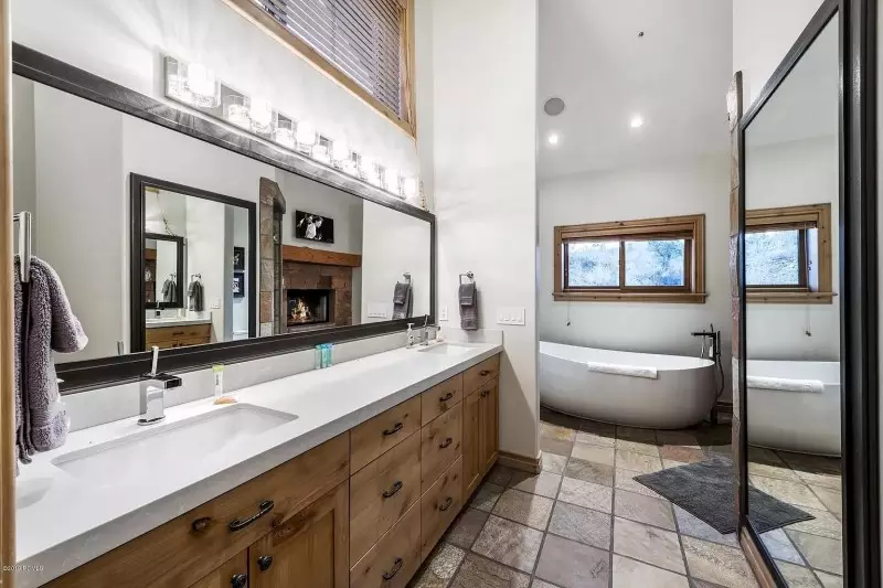 Small Bathroom Ideas