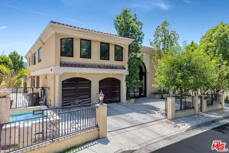 Exterior House Paint