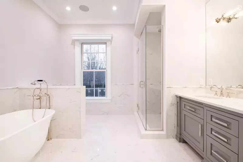 Small Bathroom Designs