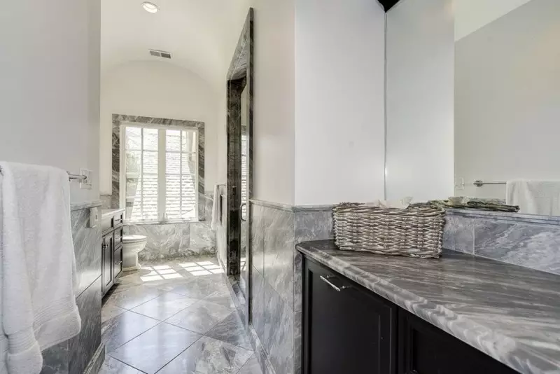 Bathroom Tile Ideas