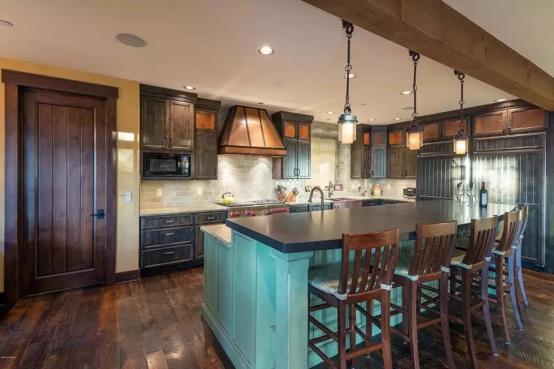 Country Kitchen Decor