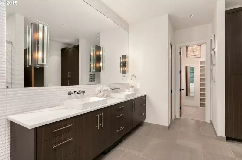 Double Vanity