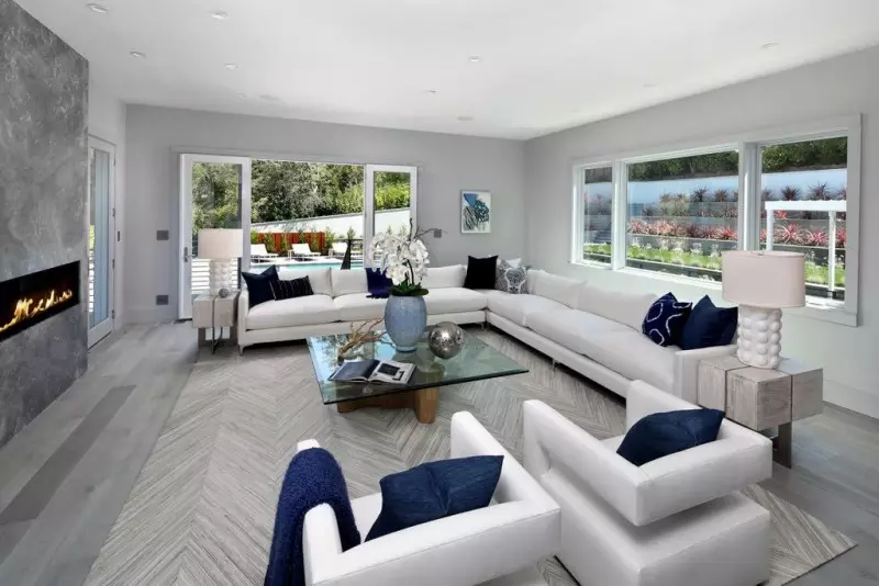 Living Room Paint Colors