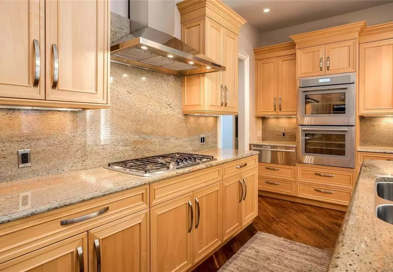 Small Traditional Kitchen