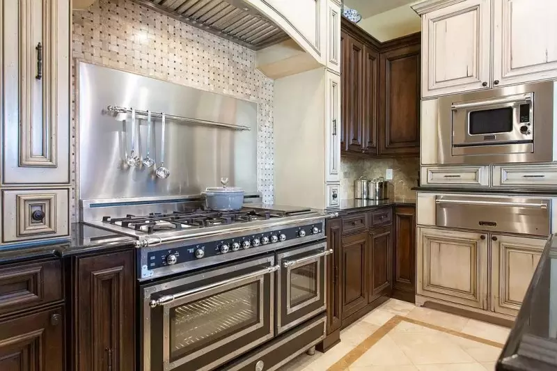 Small Kitchen Design