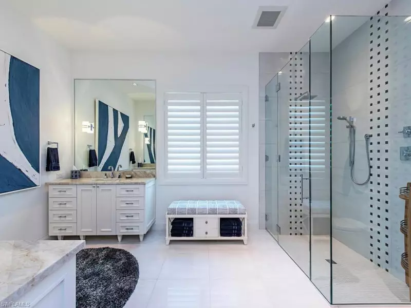 Master Bathroom Layout