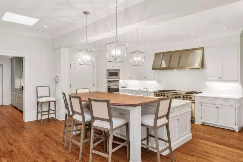 Kitchen Light Fixtures