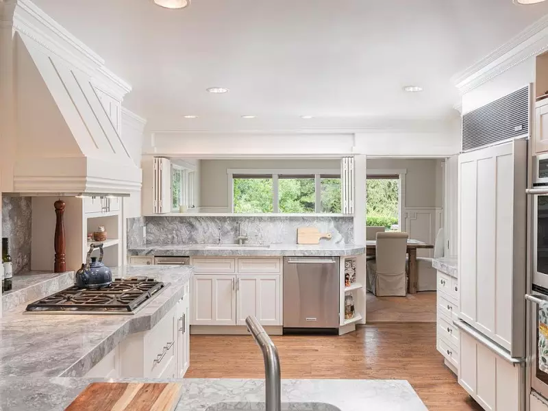 Modern Kitchen Ideas