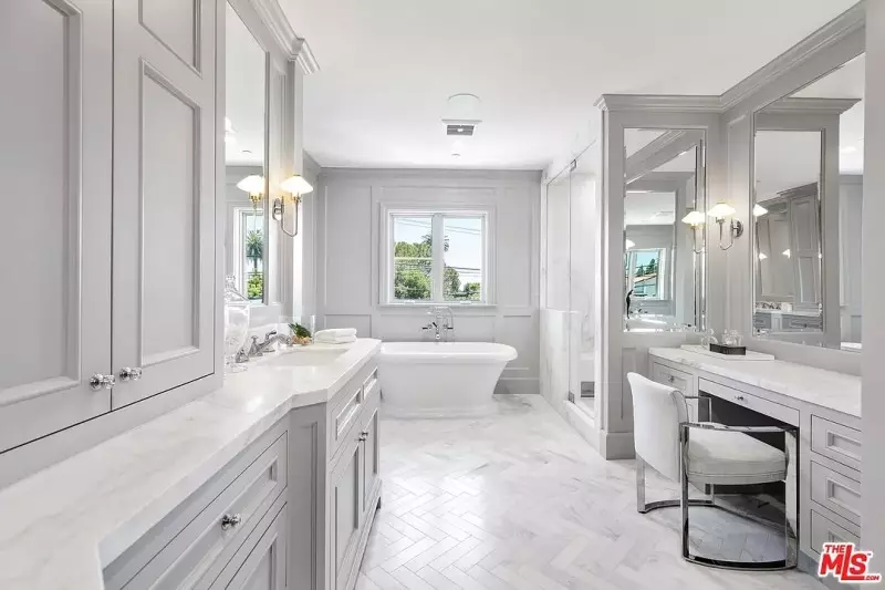 Bathroom Cabinet Ideas