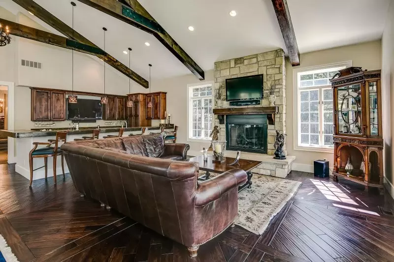 Rustic Home Decor